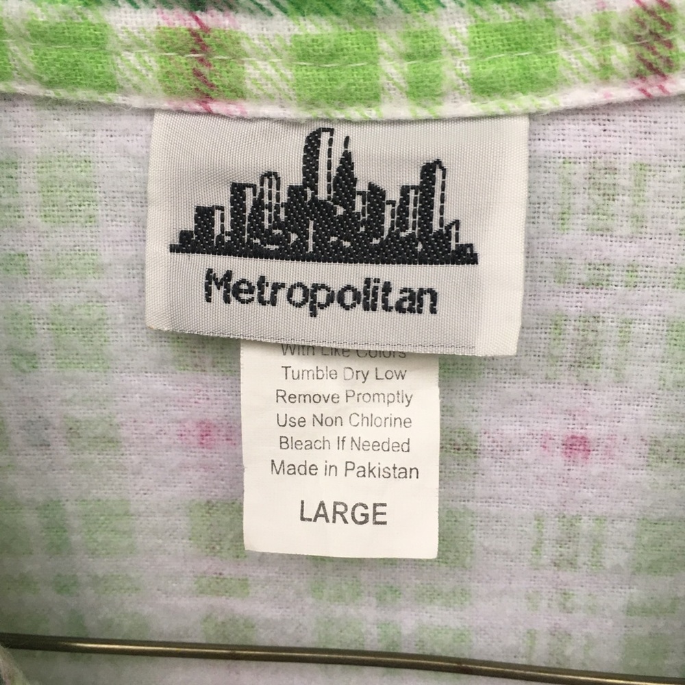 Women’s Flannel - Picture 3 of 4